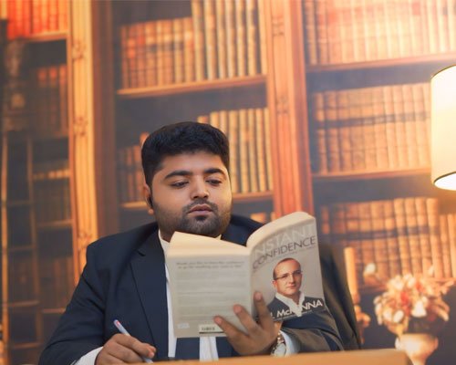 Top Lawyers in Karachi for Civil Cases