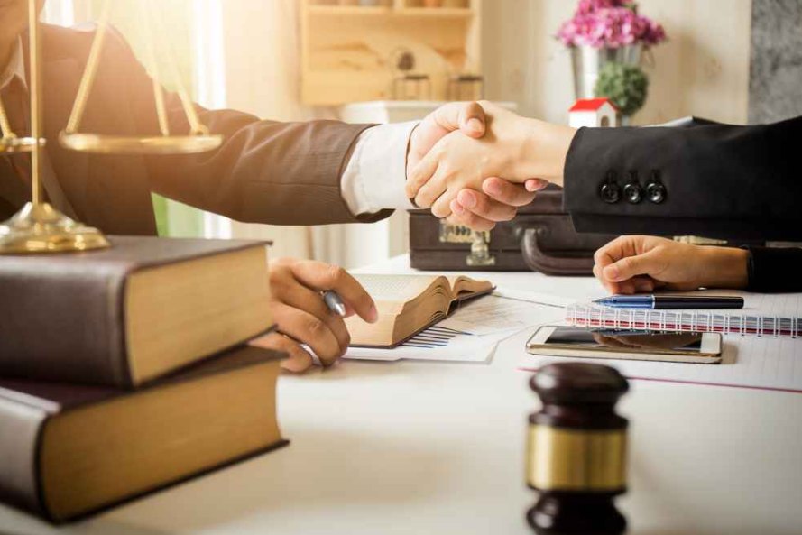 company lawyers in karachi
